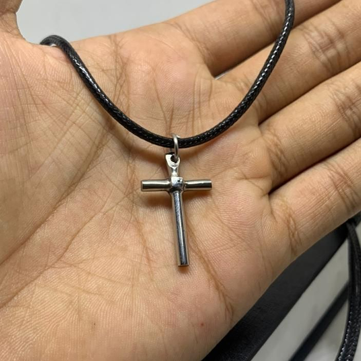 Kalung Tali Liontin Salib Anti Karat/Kalung Salib Pria Wanita