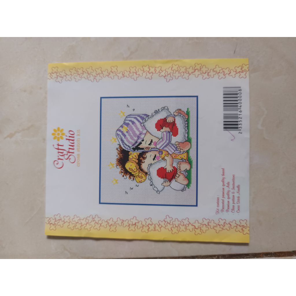 Pola Kristik/CrossStitch Sepasang Anak Tidur (preloved)