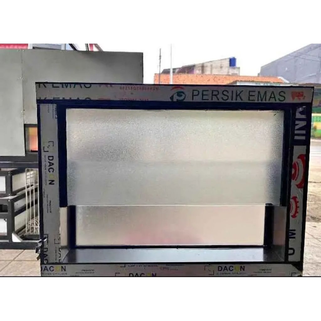 Boven kaca zig-zag alumunium cocok buat di kamar mandi plus packing kayu