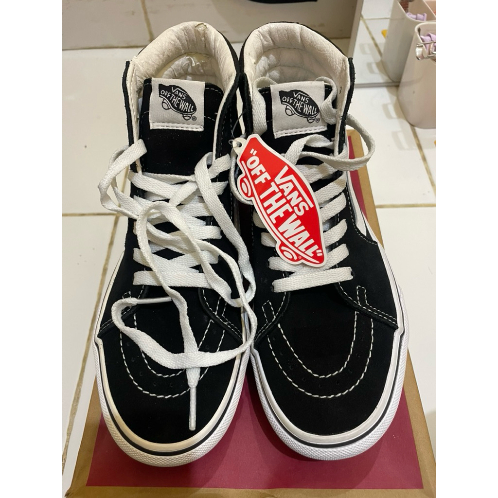 Vans sk8 hi platform 2 sepatu original pt navya size 37 Kondisi baru, minus bagian dalam ada mengelu