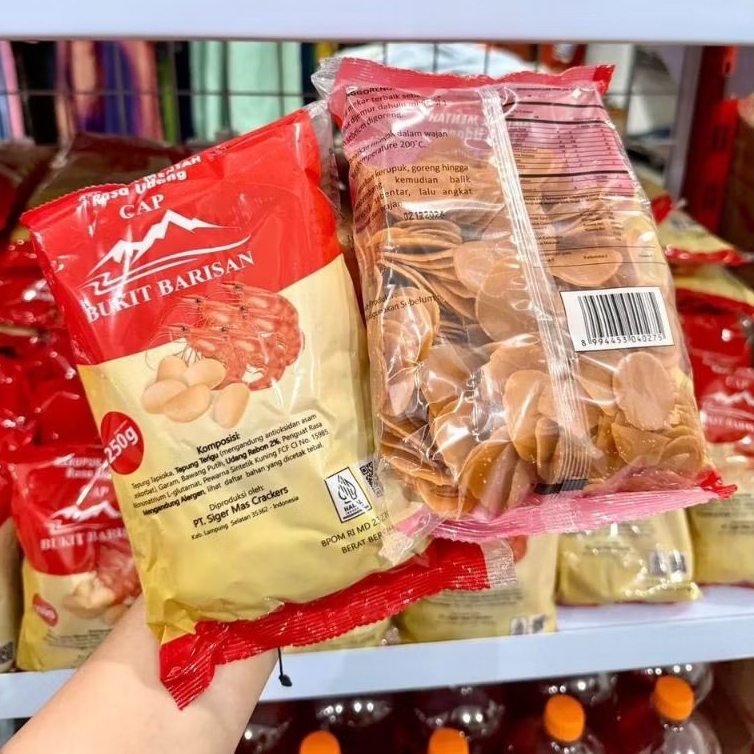 

(1 DUS) KERUPUK MENTAH RASA UDANG CAP BUKIT BARISAN 250 GR ISI 20 BKS