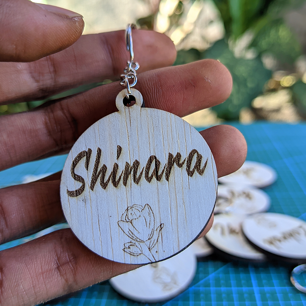 Keychain Kayu Custom Ukir Nama Personal Gantungan Kunci Kayu Custom Ganci Karakter Ganci Nama Custom