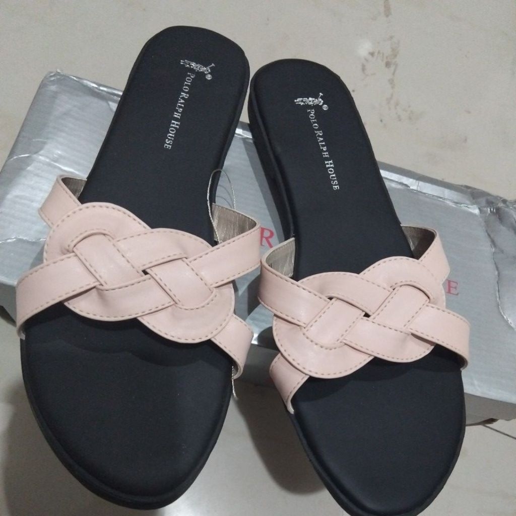 sandal selop polo size 39