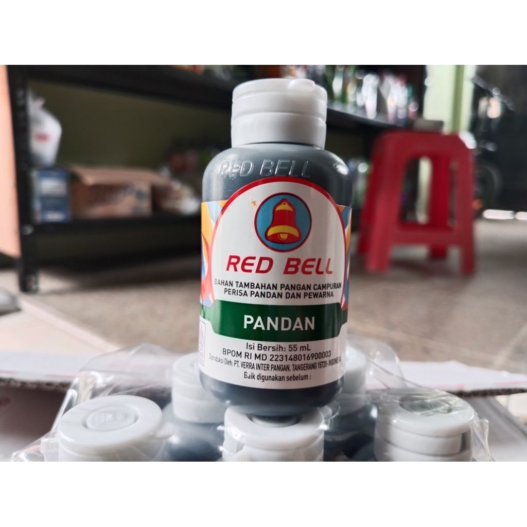 

Red bell pasta /perisa dan pewarna pandan 55 ml
