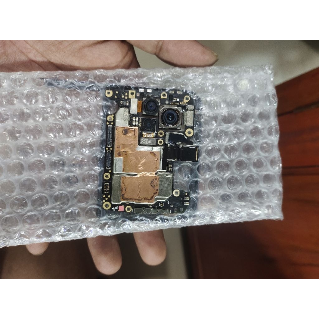 Mesin Vivo V21E 4G Hidup