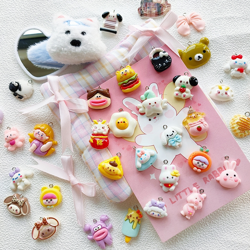 

Aksesori Gantungan Punch Hole Resin Karakter Anak Perempuan Hewan Kecil Kartun Lucu Acak