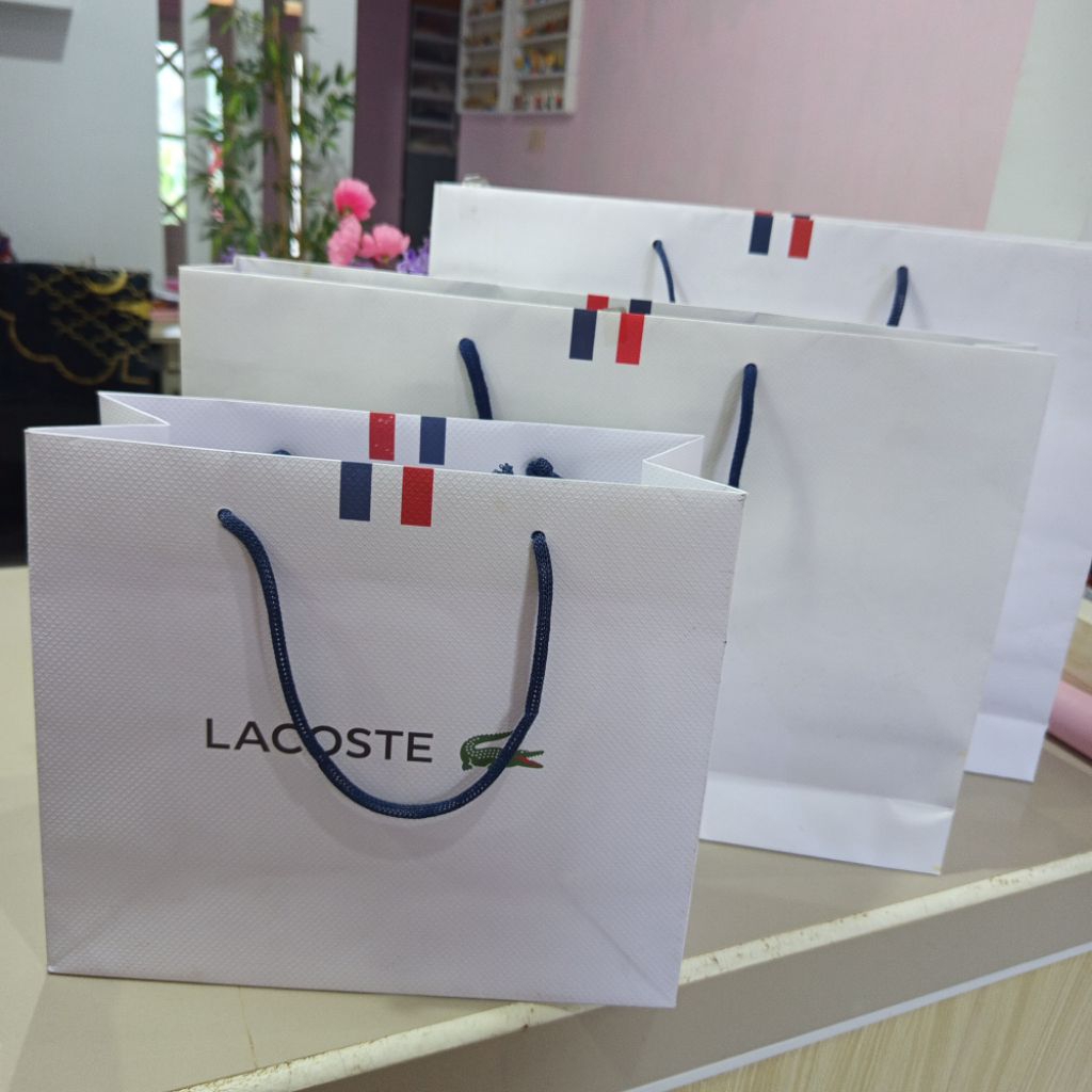 

paperbag lacoste original