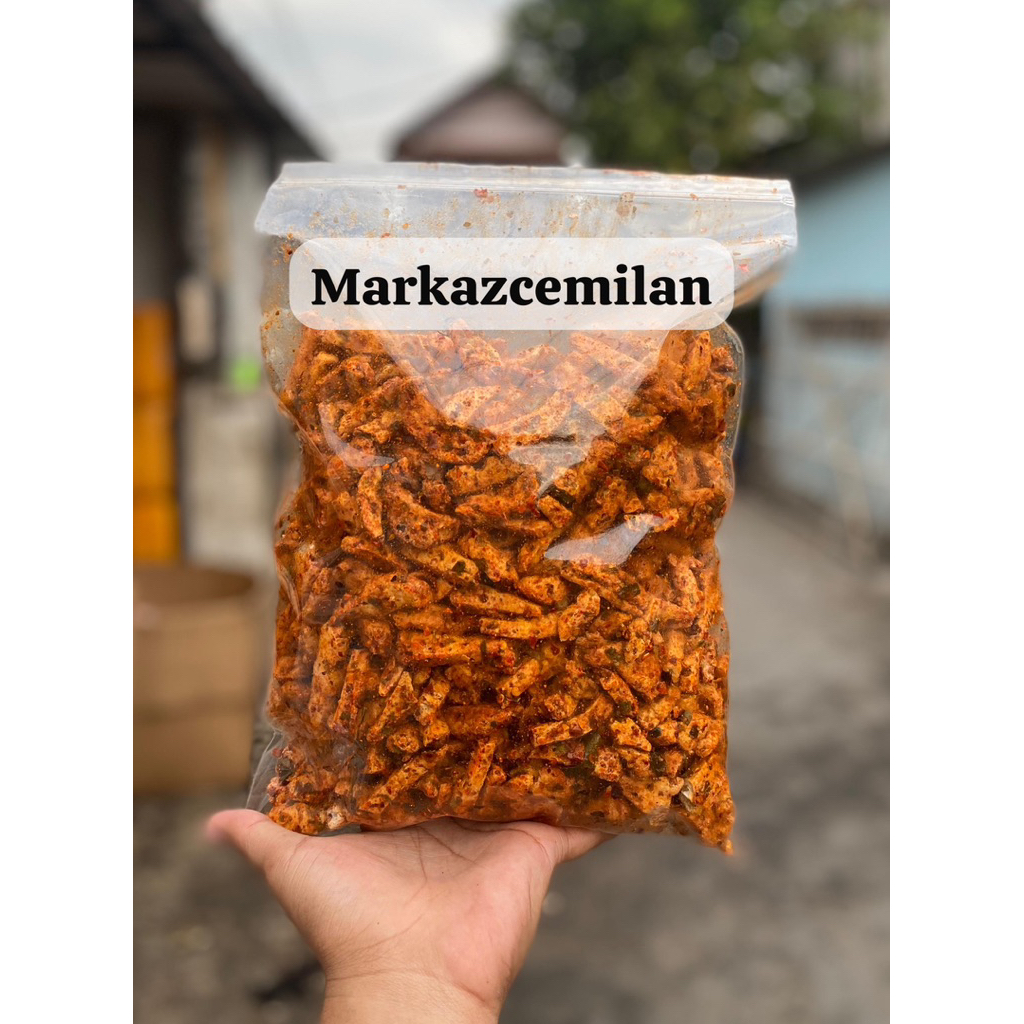 

Basreng Viral 500gr - Pedas Jeruk Cikruh Melimpah Ruah // Garansi Renyah 100%