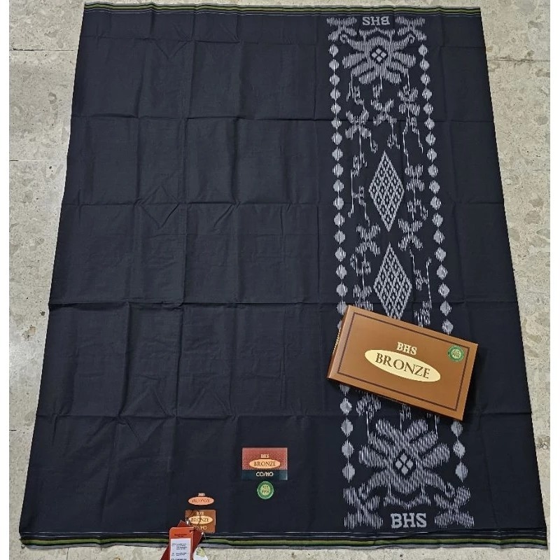 New Deals Terbaru Paling Murah  Sarung Bhs Cosmo Polos Hitam Gold - Bhs Cosmo - Bhs - Sarung Bhs