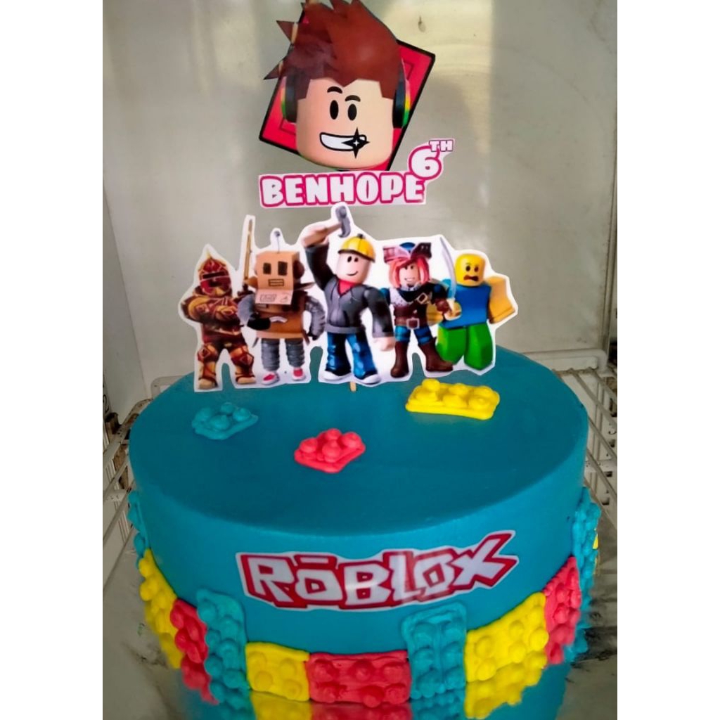 

black forest toper roblok 18 cm