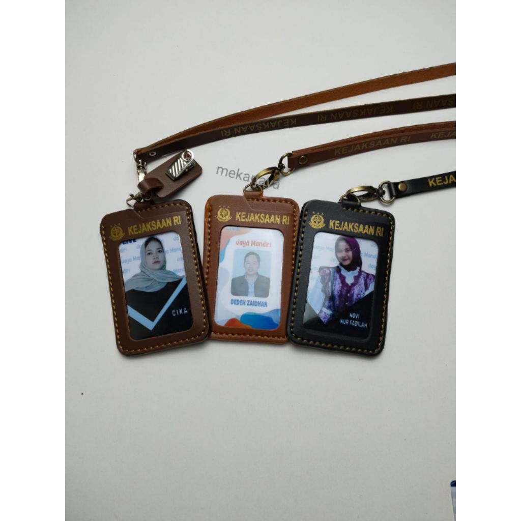 

Nametag Kejaksaan Ri Kalung Kta Kulit Sintetis