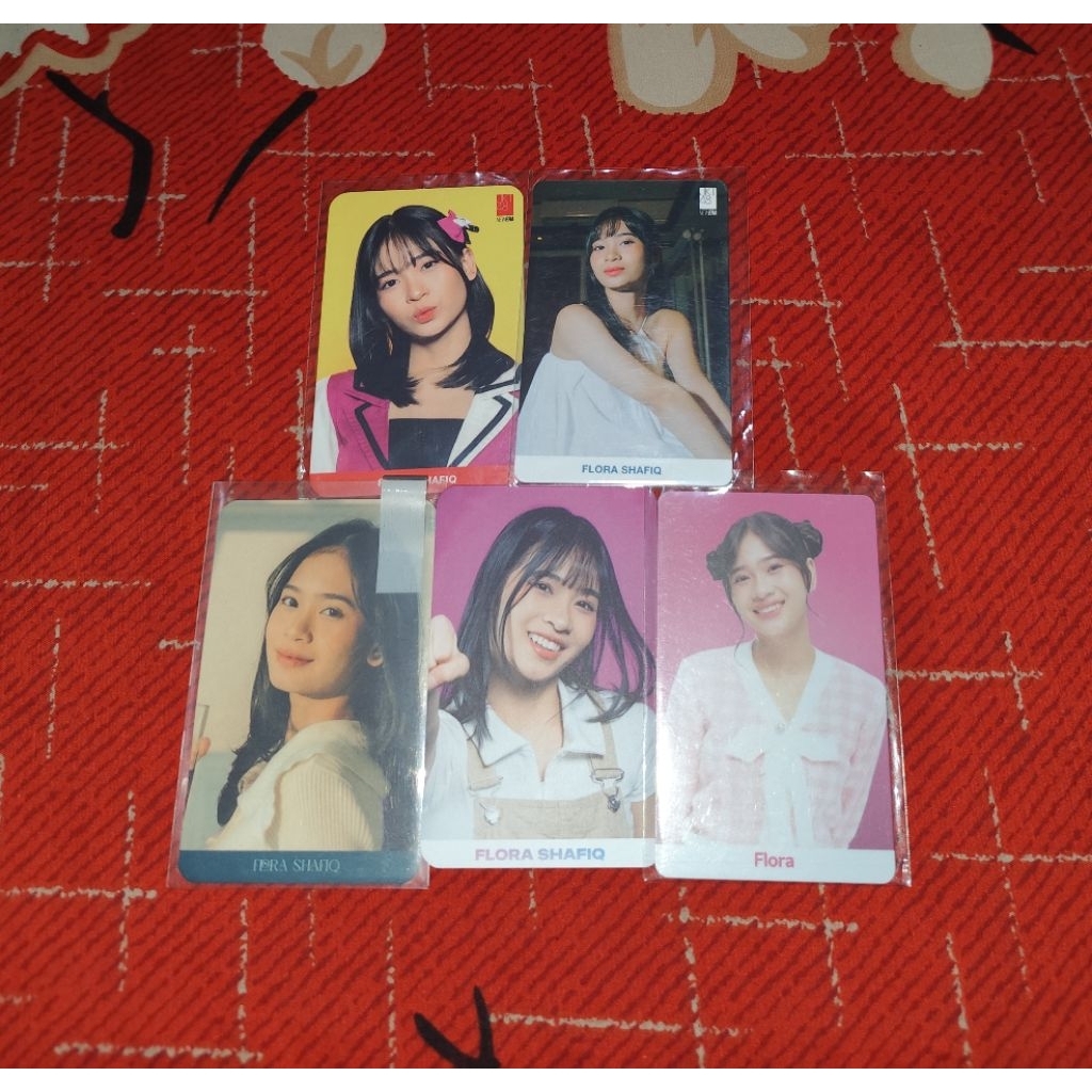 PHOTOCARD FLORA OFFICIAL 100%