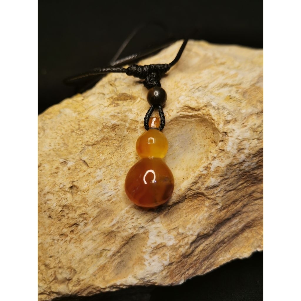 Liontin Batu Asli Alam Natural