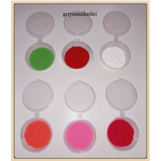 Siwit/blus on/makeup jaranan tradisional by griyasenikediri