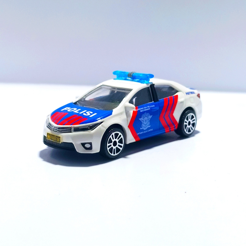 DIECAST SKALA 1/64 TOYOTA COROLLA CUSTOM MOBIL POLISI INDONESIA PJR