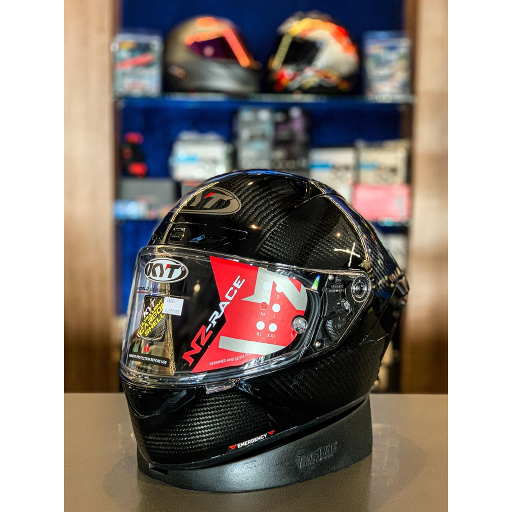 KYT NZ Race Carbon