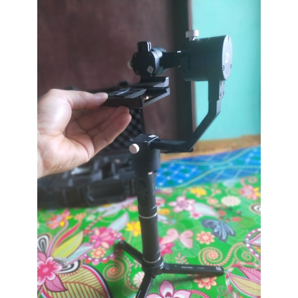 Zhiyun Crane Plus