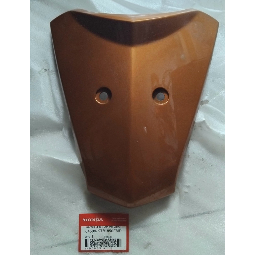 64500-KTM-850FMR COVER DASI DEPAN SUPRA X125 BATMAN KARBU ORANGE ORIGINAL AHM