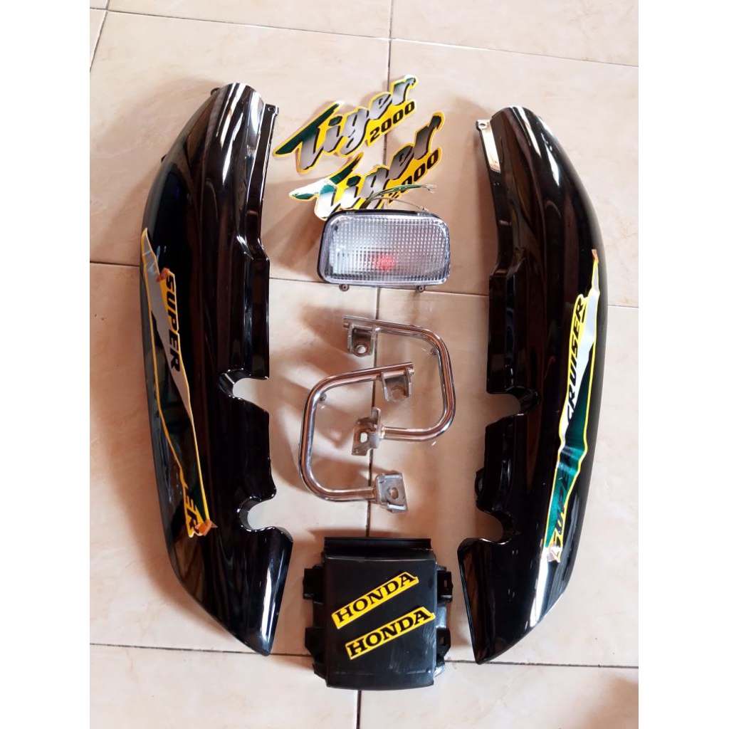Body set Tiger 2000 copy ori