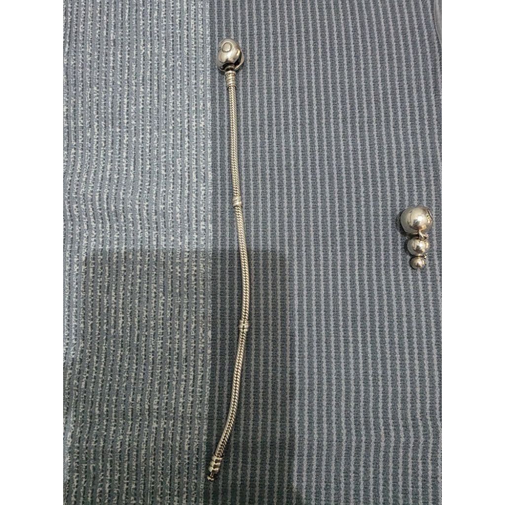 preloved - pandora bracelet and charm original - galaxy mall