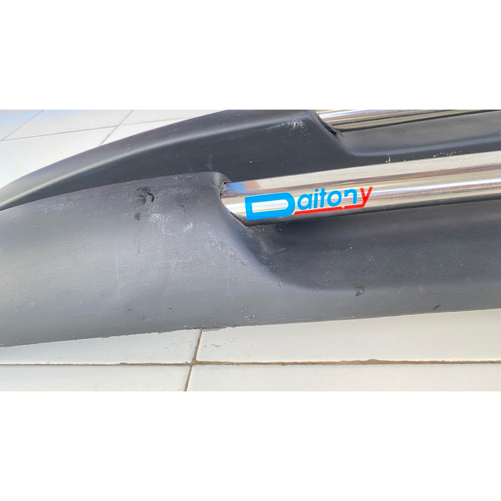 Roof Rail Merk Daitony untuk Avanza Xenia Lama Old