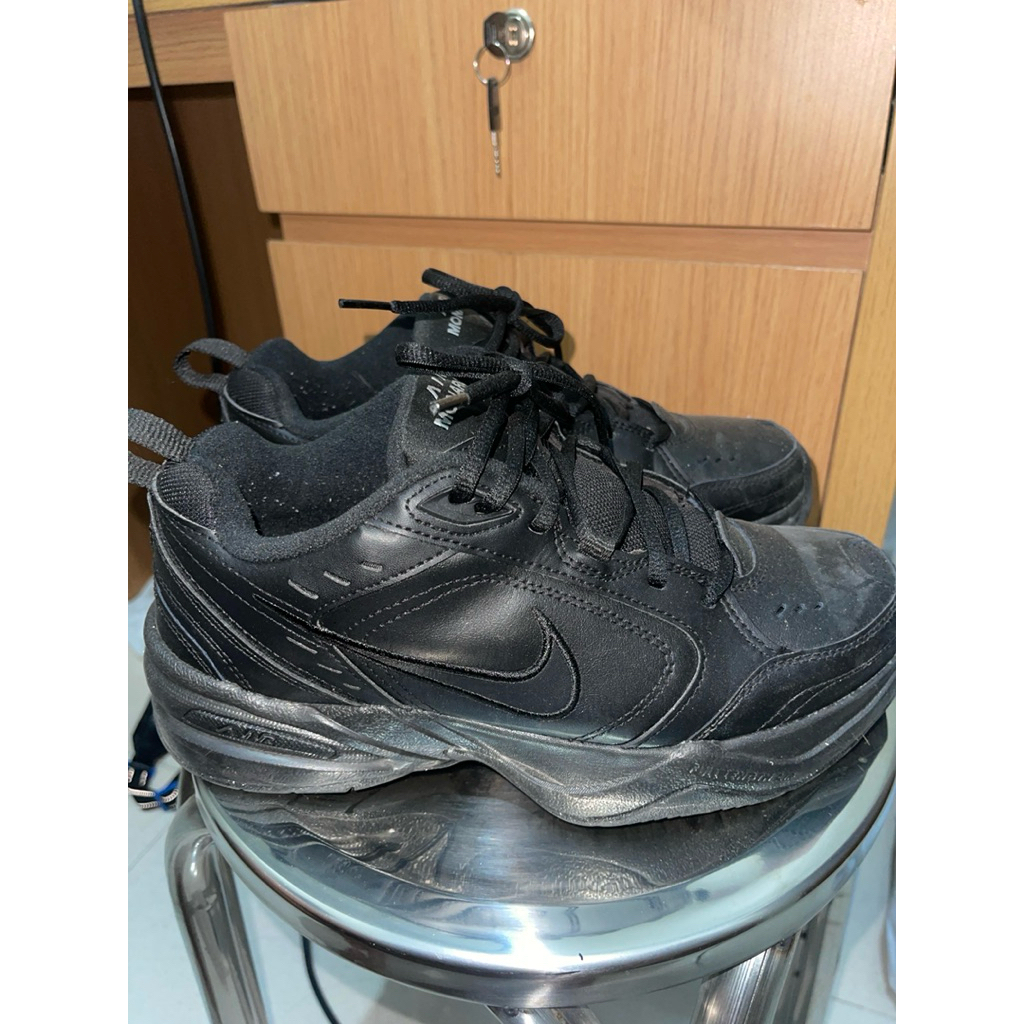 Nike Air Monarch Full Black Second (no box)