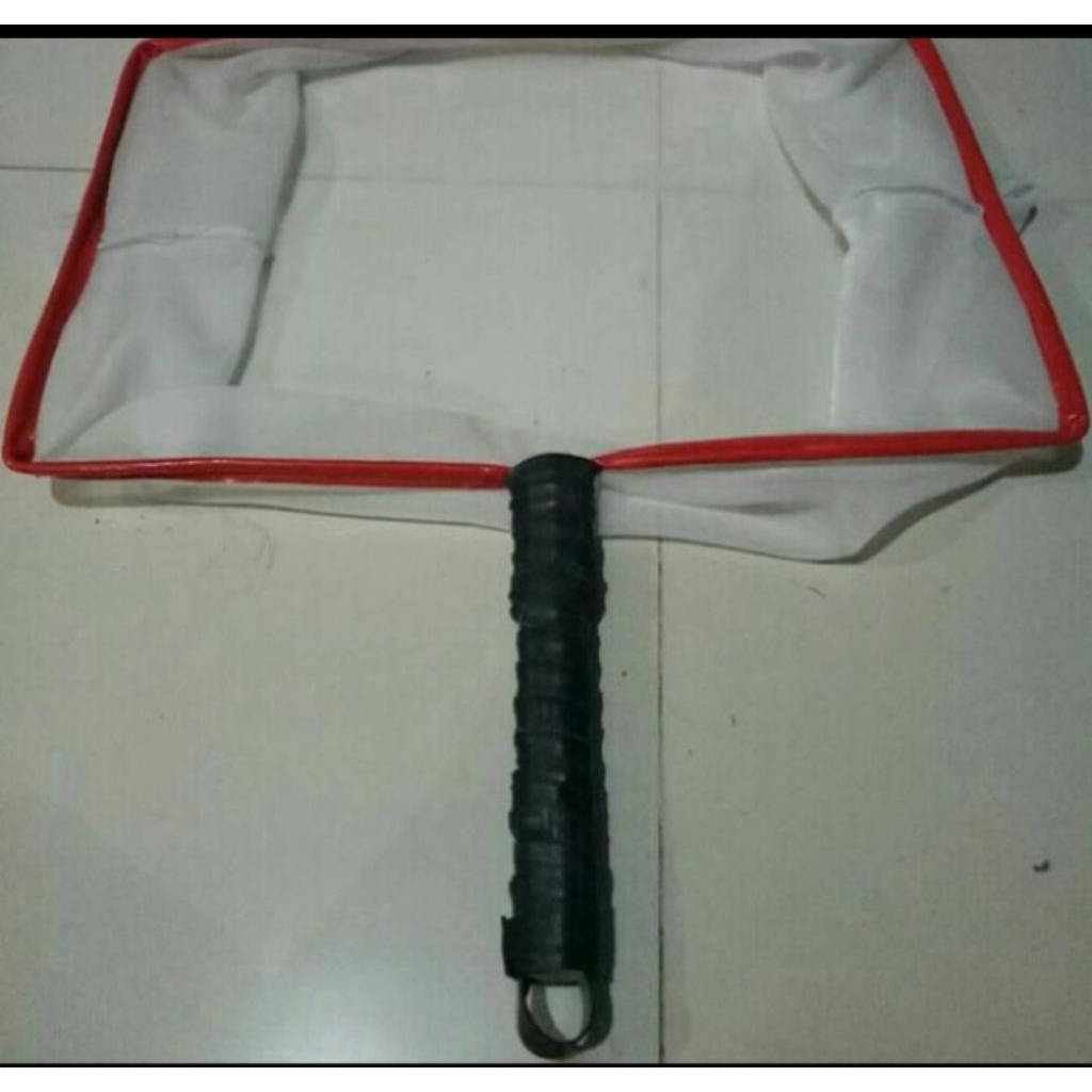 Serokan ikan jumbo segi empat