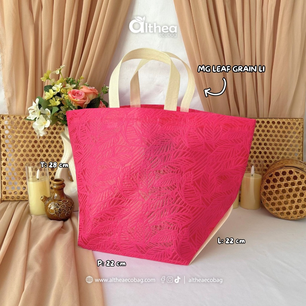 

[PROMO] Tas Kotak Nasi Tas Hajatan Tas Tasyakuran Tas Besek Tas Spunbond Tekstur 28x22x22