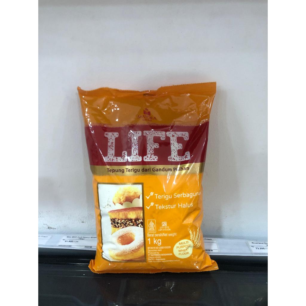 

tepung terigu life 12pa 1kg