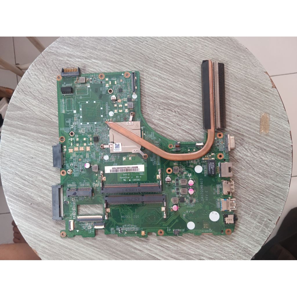 Mainboard mesin ZQ0 acer E5 411 core i3 4005u minus hidup tapi ga tampil layar