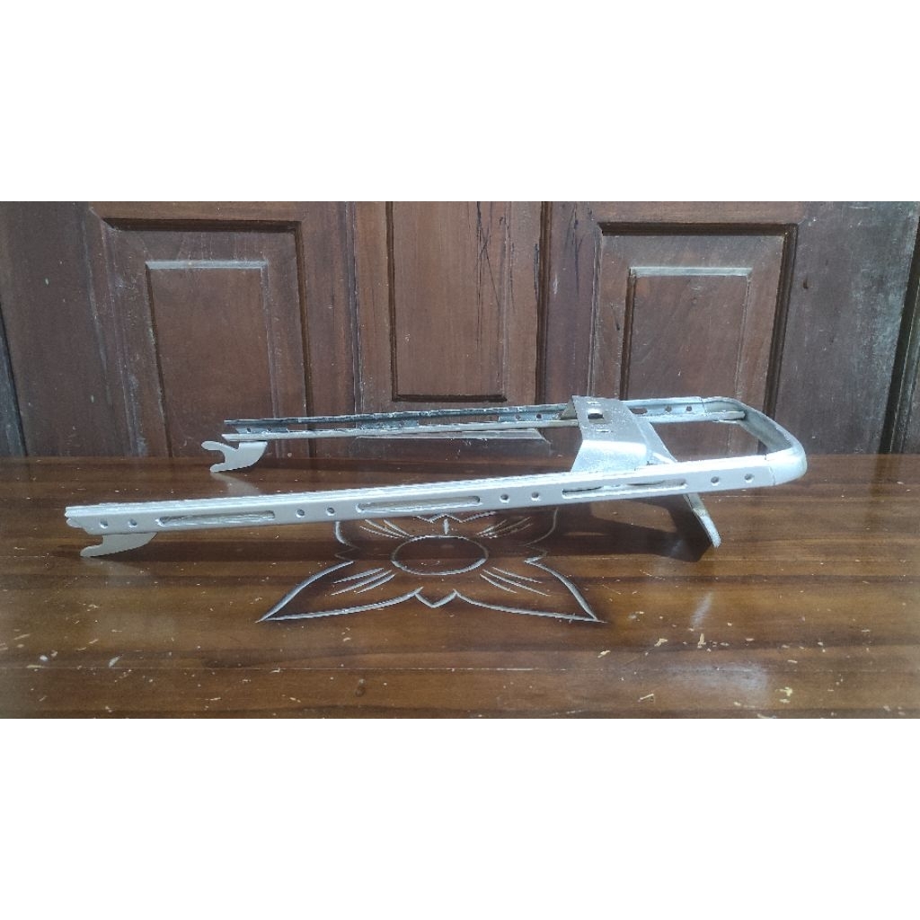 LIS LIST BOX BODY BELAKANG GL MAX PRO ORIGINAL CEPOTAN COPOTAN MODIF MOTIF BUBUT CNC COAK KODE 01