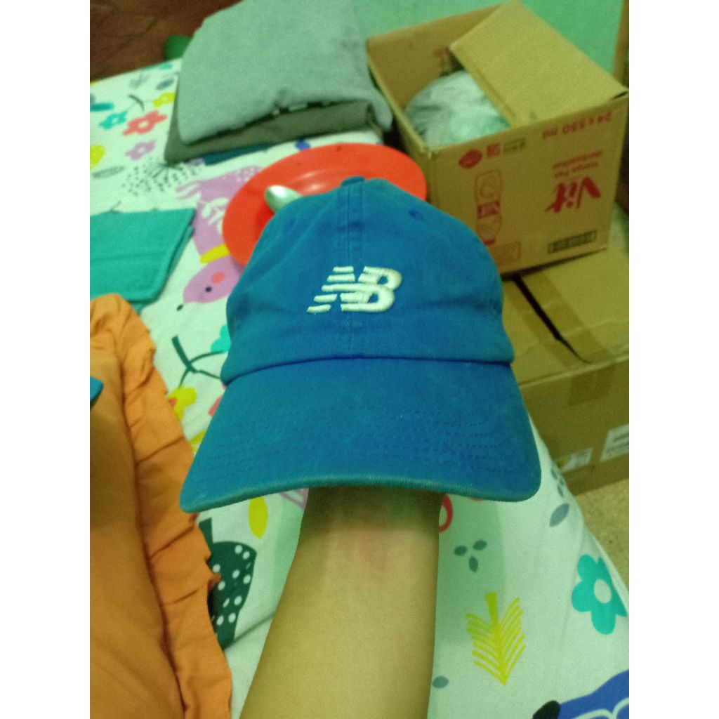 TOPI NEW BALANCE