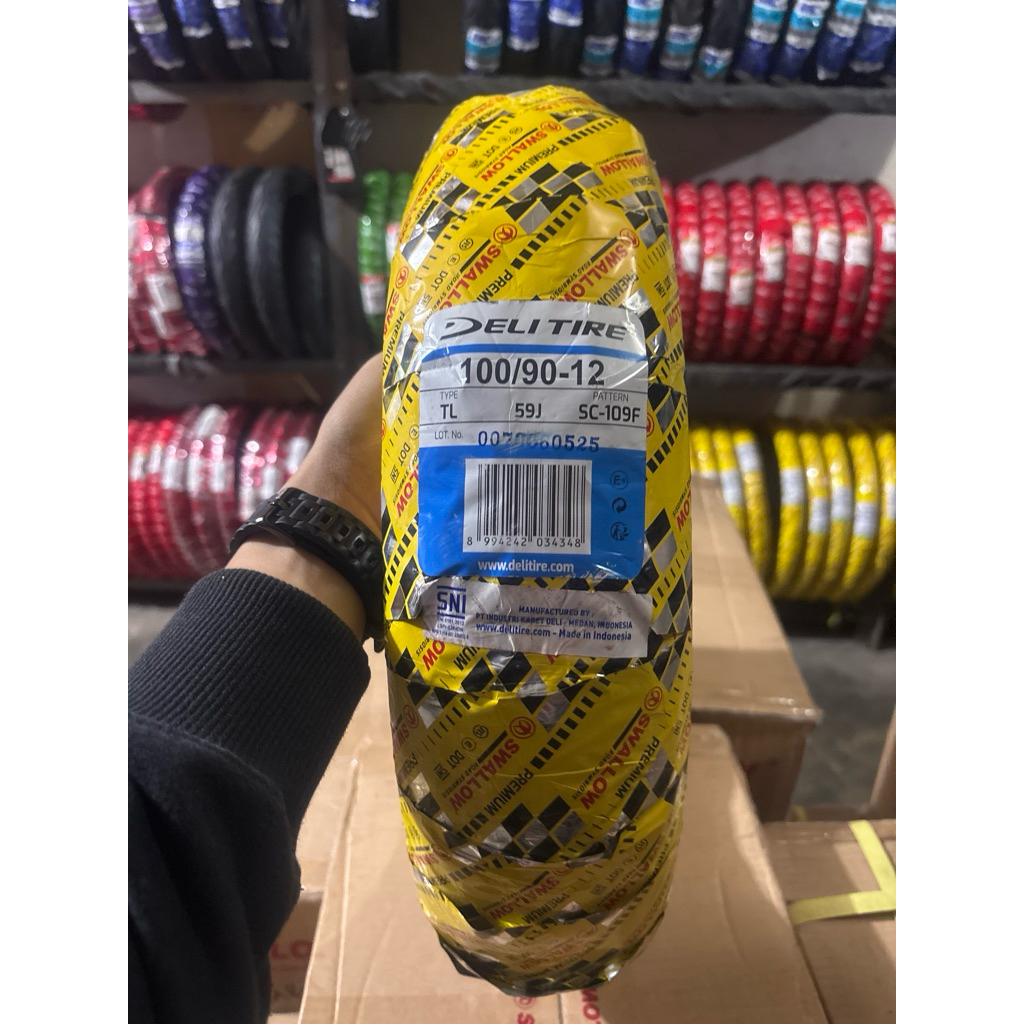 SWALLOW DELI TIRE SC-109R 100/90 RING 12 TUBELESS