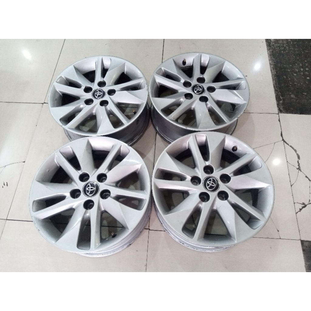 Vrlg Bekas Inova Reborn Ring 16x6 Pcd 5x114 Et 45