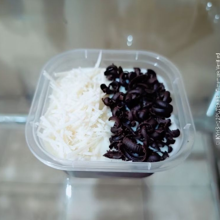 

PUDING TOPING KEJU COKLAT 120 ML (5 CUP)