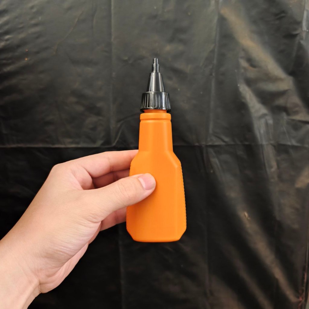 Botol Oli 100 ML Tutup Lancip