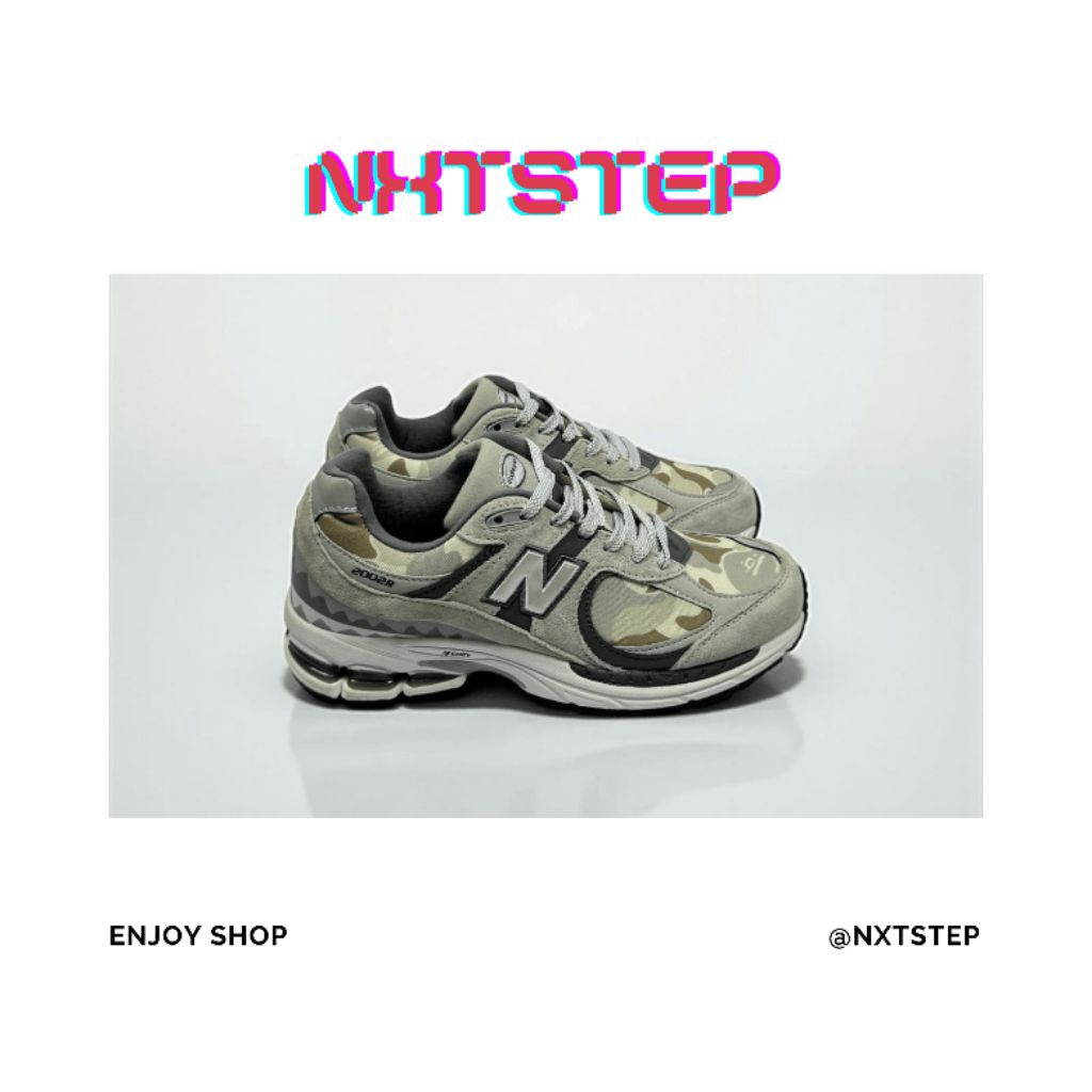 Sepatu Pria & Wanita | NB 2002R X BAPE