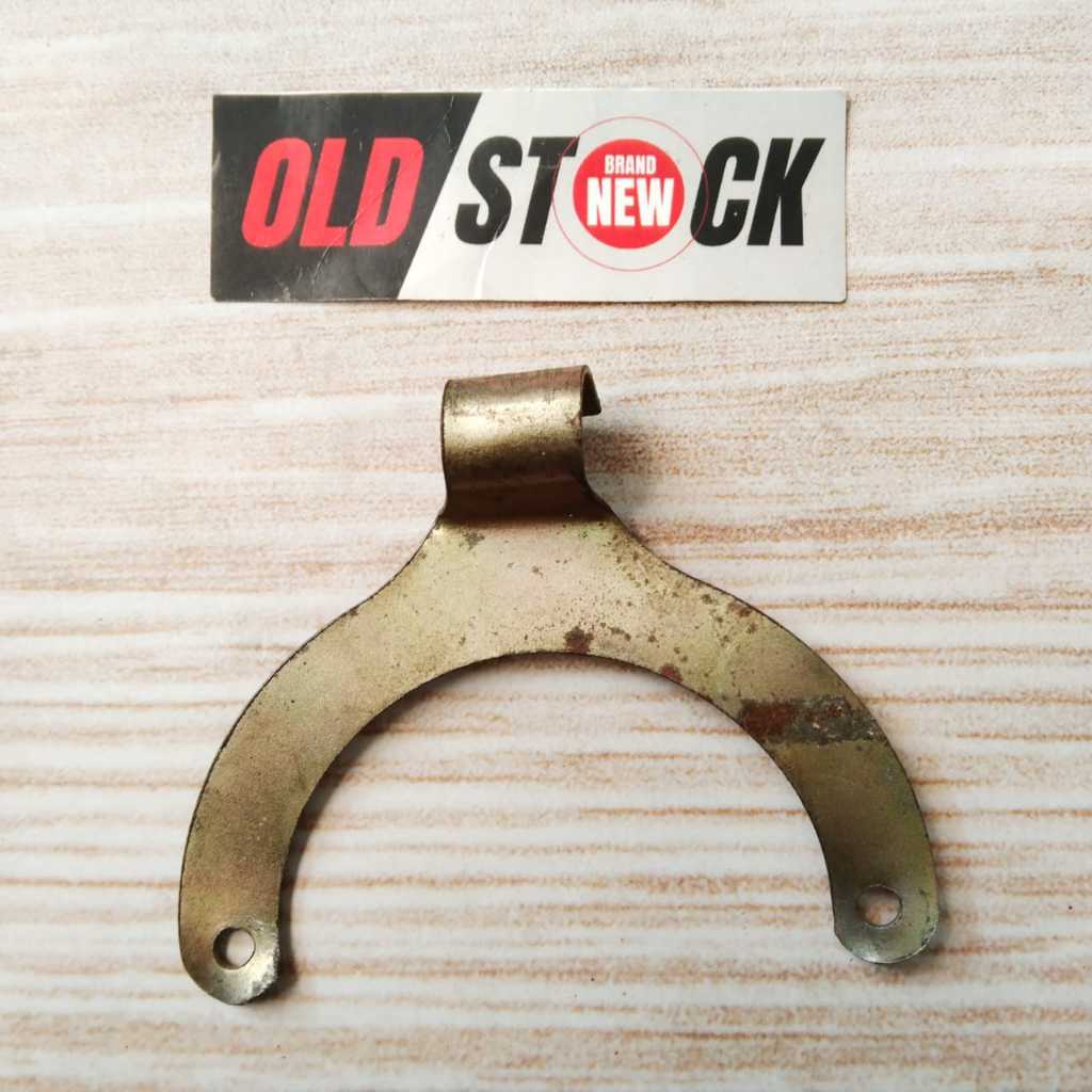 KLEM TUTUP KARBU BAGIAN ATAS YAMAHA MIO -NEW OLD STOCK-