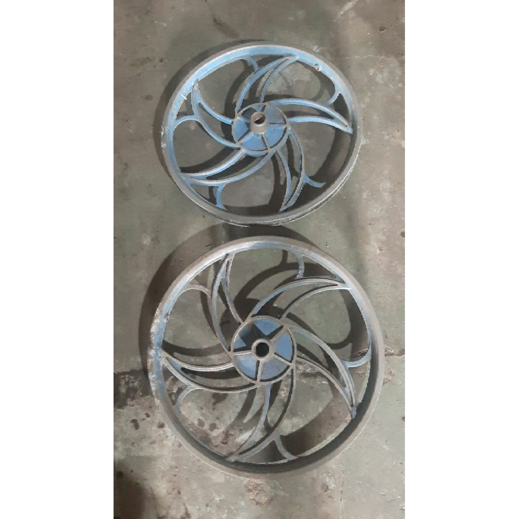 pelek sepeda BMX  dan minion alloy tipe bunga Ring 20 sepasang