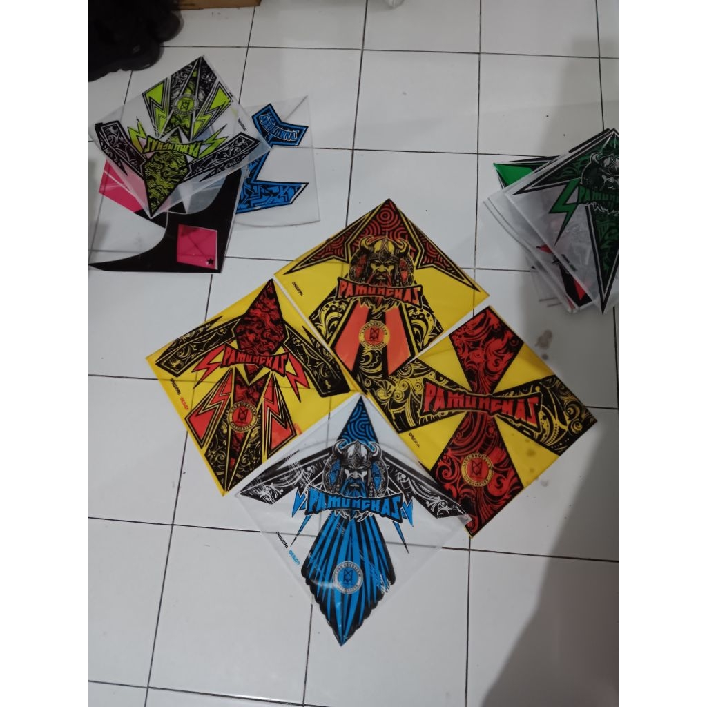 layangan sukhoi pamungkas super 100 pcs