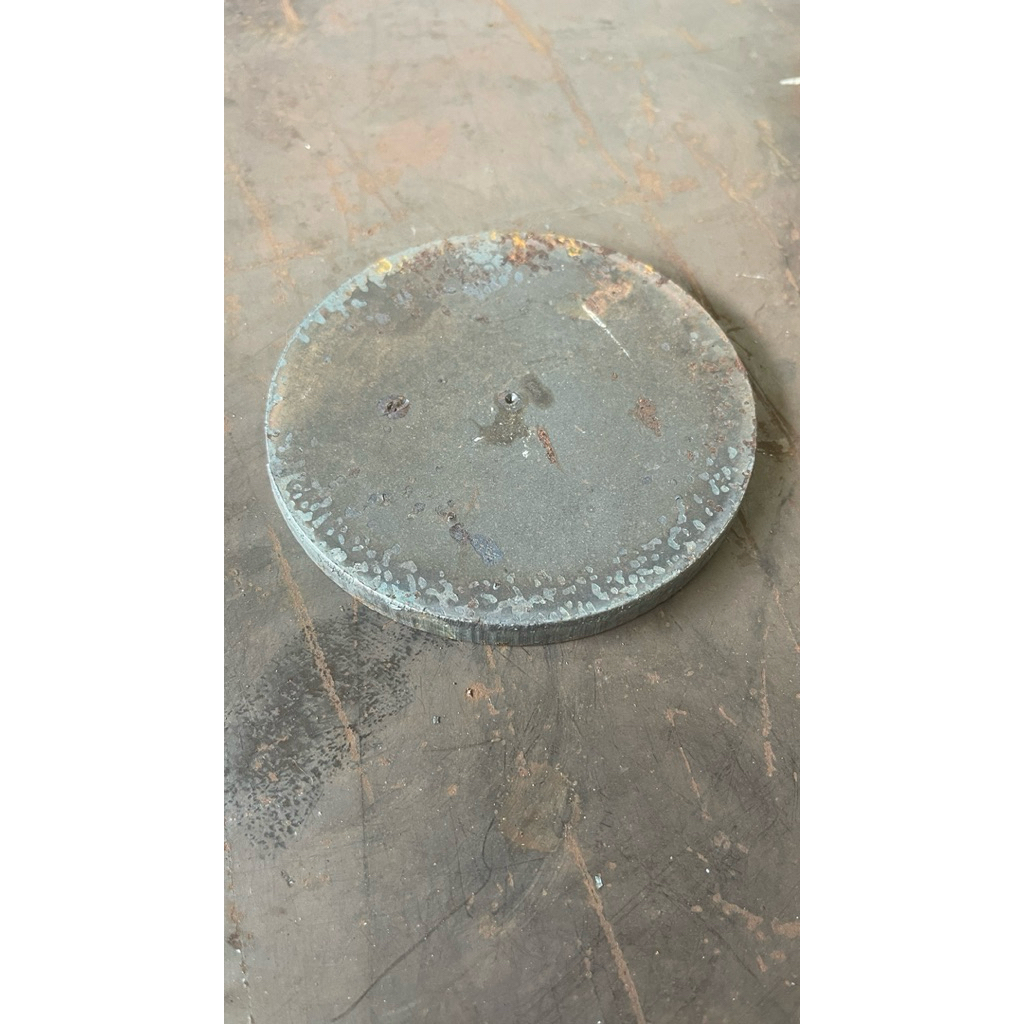 Besi plat bulat tebal 8mm diameter 200mm