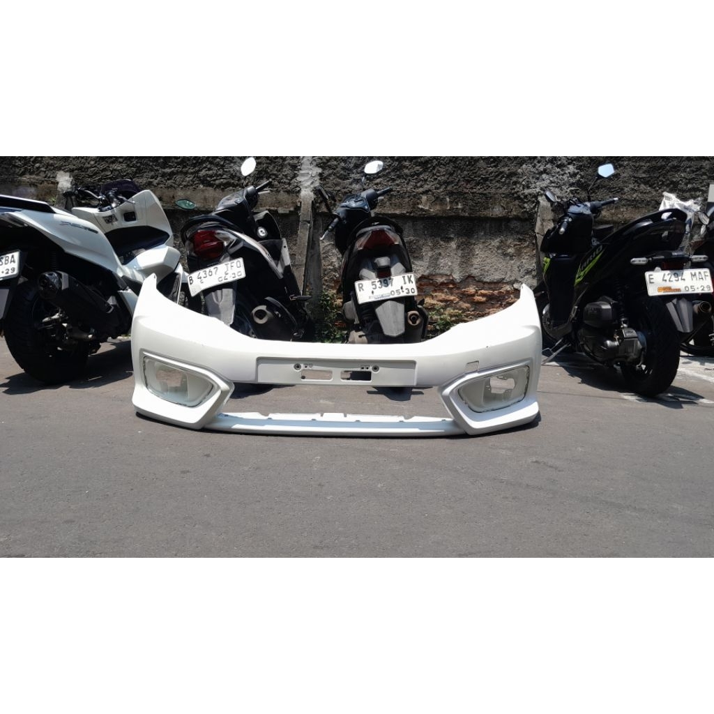 Bemper Depan Honda Brio 2016-2018 Original