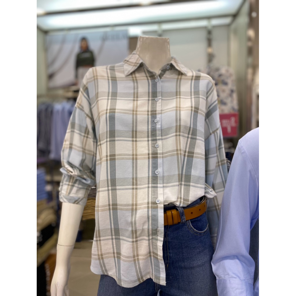 kemeja kotak wanita brand Geela