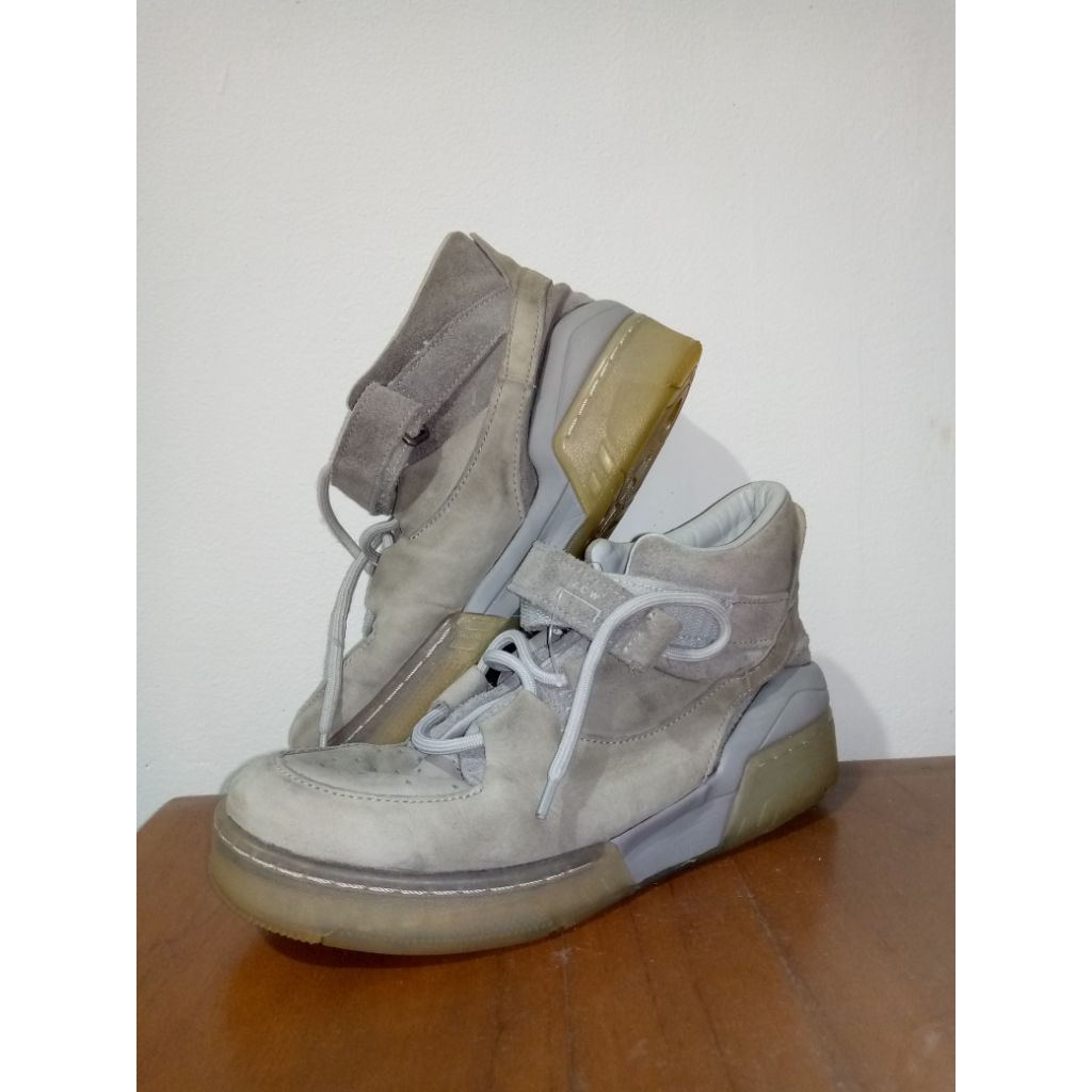 Second Original (Converse x Nike)