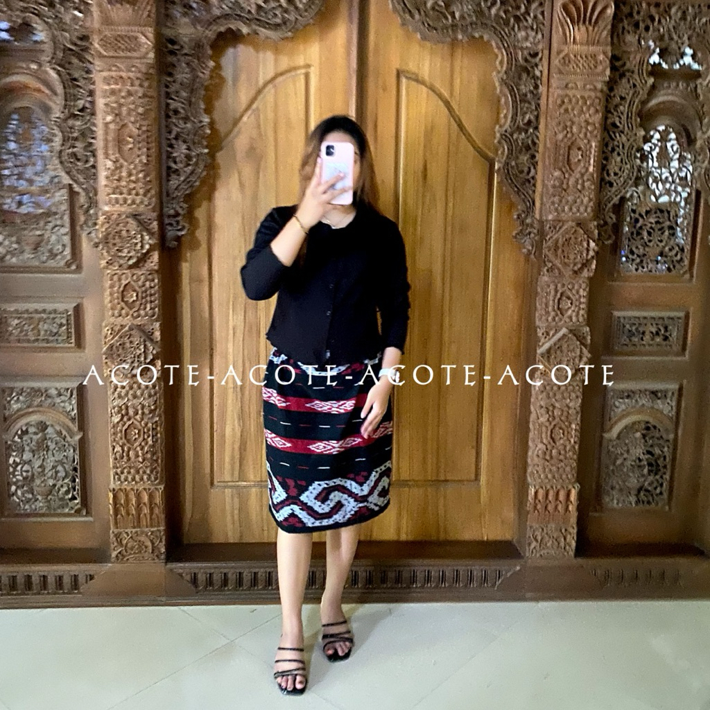 ROK TENUN ROK WANITA ROK PENDEK ROK TENUN JEPARA ROK KONDANGAN ROK PESTA BAJU PESTA