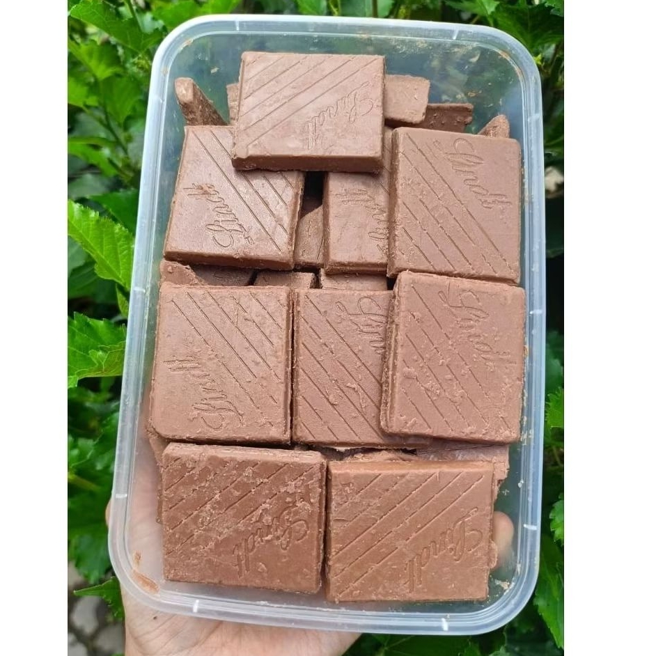 

Cokelat lind milk batangan 500gr