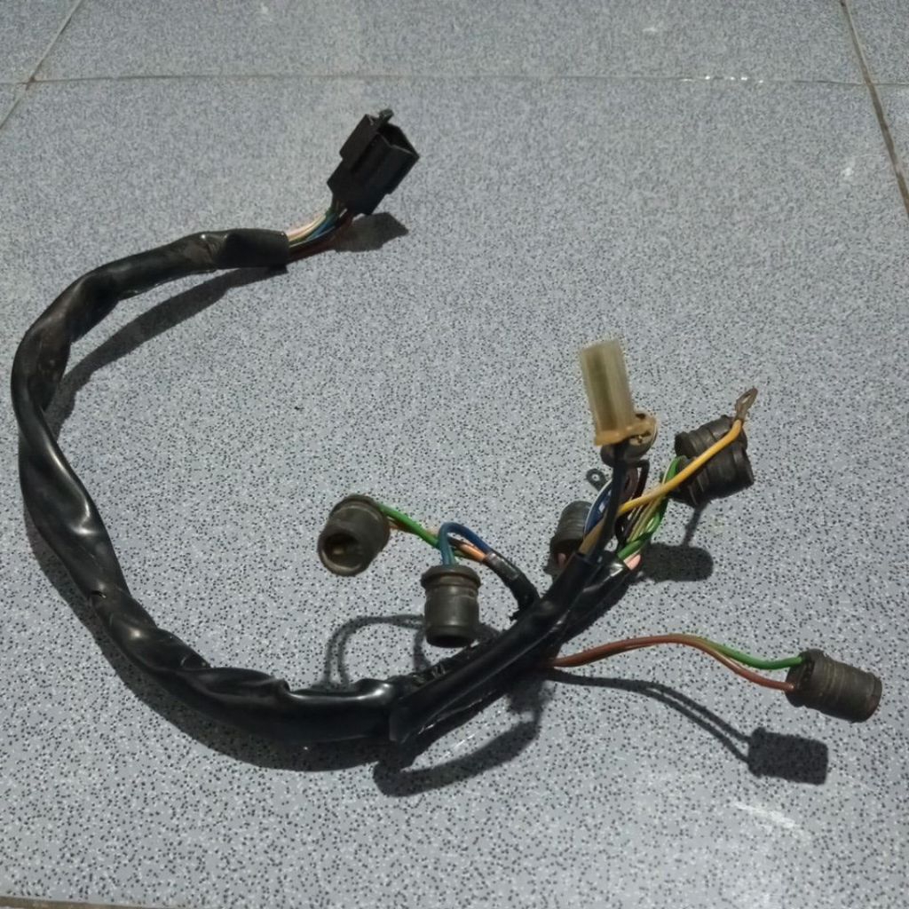 soket kabel lampu indikator spedometer Honda grand legenda copotan motor