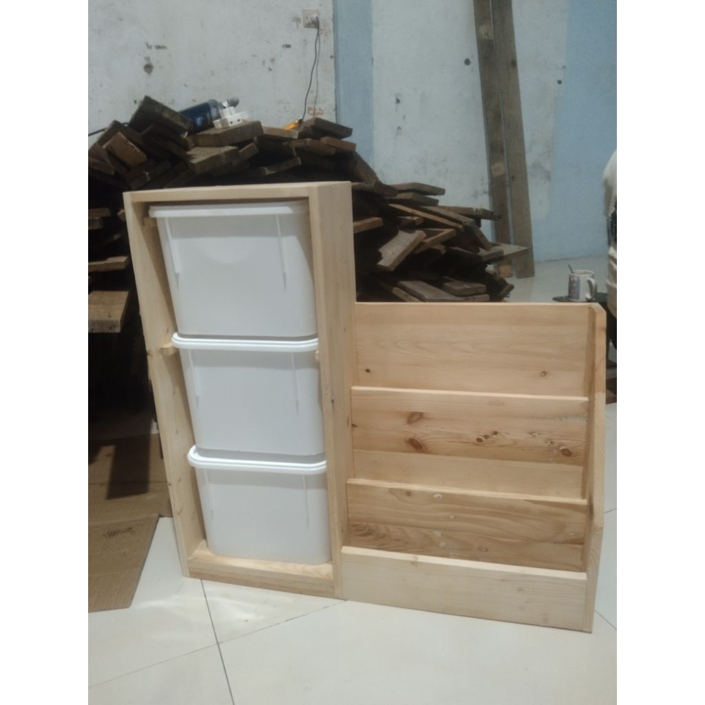Rak mainan anak 3box susun dan rak buku / Rak jati belanda / Rak custom
