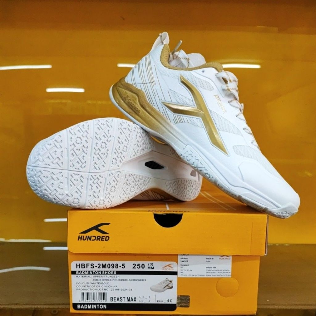 sepatu badminton hundred beast max