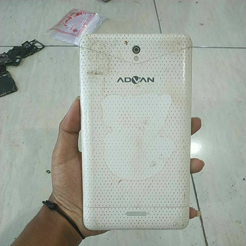 casing bekas tablet Advan s7,tombol lengkap